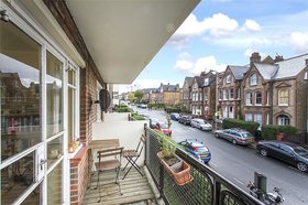 3&nbsp;Bedroom&nbsp;Flat